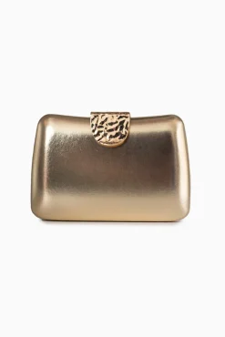 Clutch Elegance