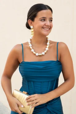 Collar Pearls and Gold